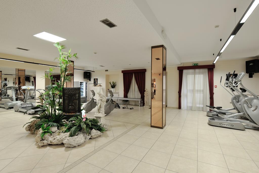 Hotel Benessere Villa Fiorita Colfiorito Ngoại thất bức ảnh