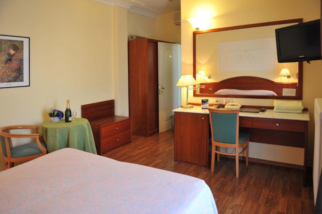 Hotel Benessere Villa Fiorita Colfiorito Ngoại thất bức ảnh