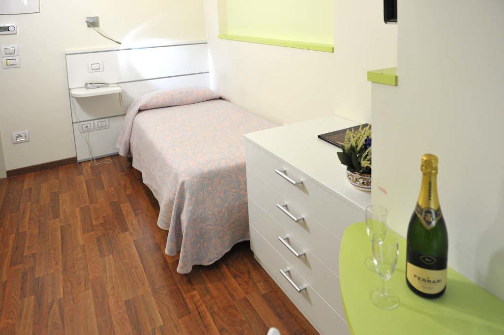 Hotel Benessere Villa Fiorita Colfiorito Ngoại thất bức ảnh